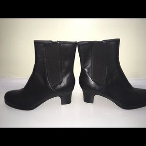 Blacks boots